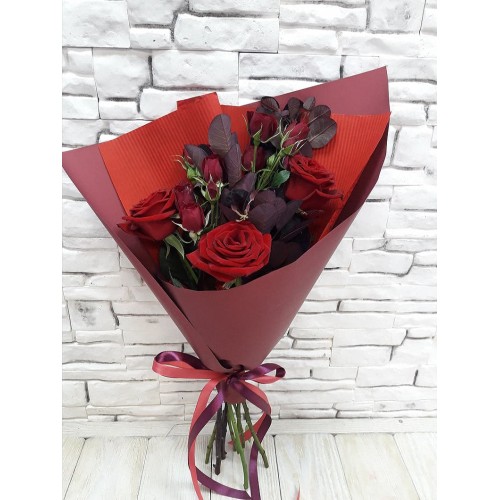 Купить на заказ Букет из 3 красных роз с доставкой в Темиртау